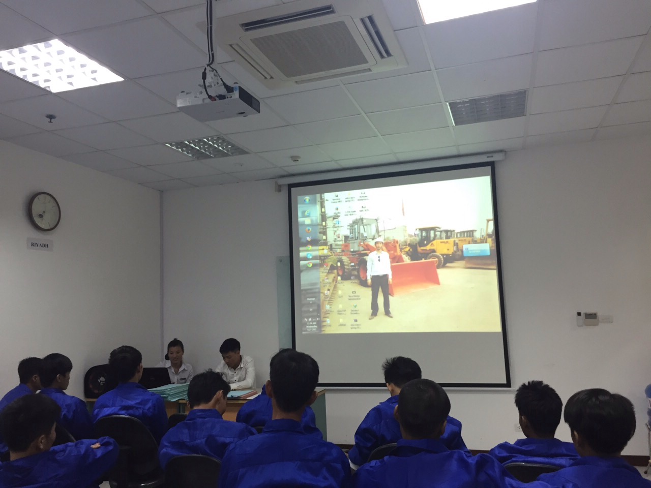 Hình Ảnh Thi tuyển đơn hàng công ty sữa Almarai 2