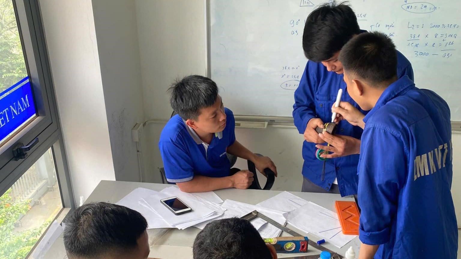 vietnam manpower