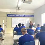 Anh em đơn RO 72.3 tham gia ký hợp đồng