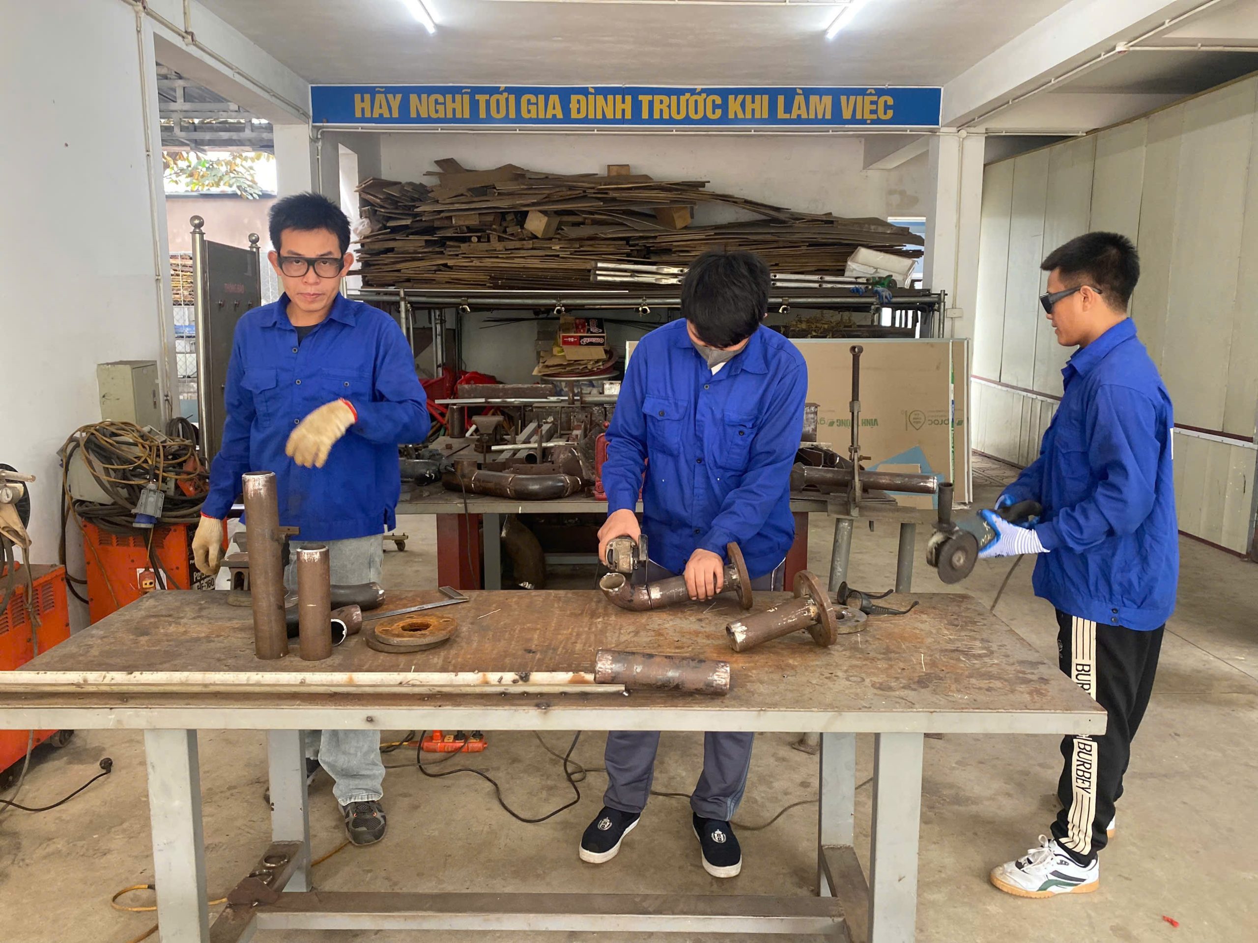 vietnam manpower