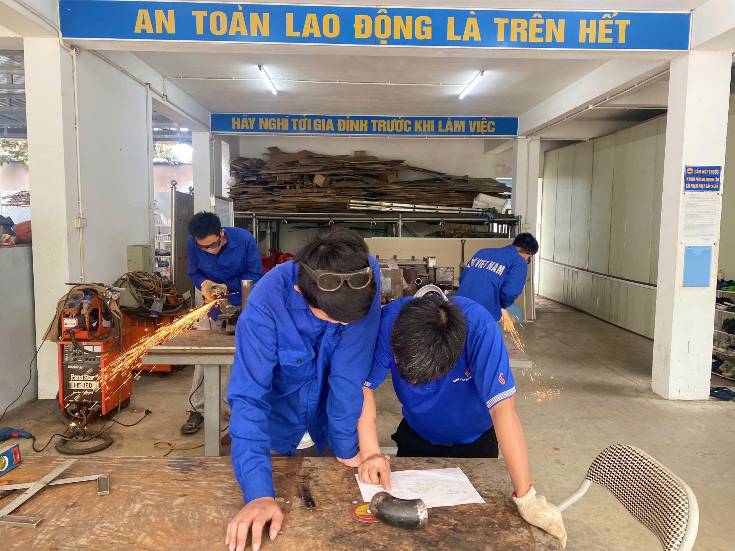 vietnam manpower