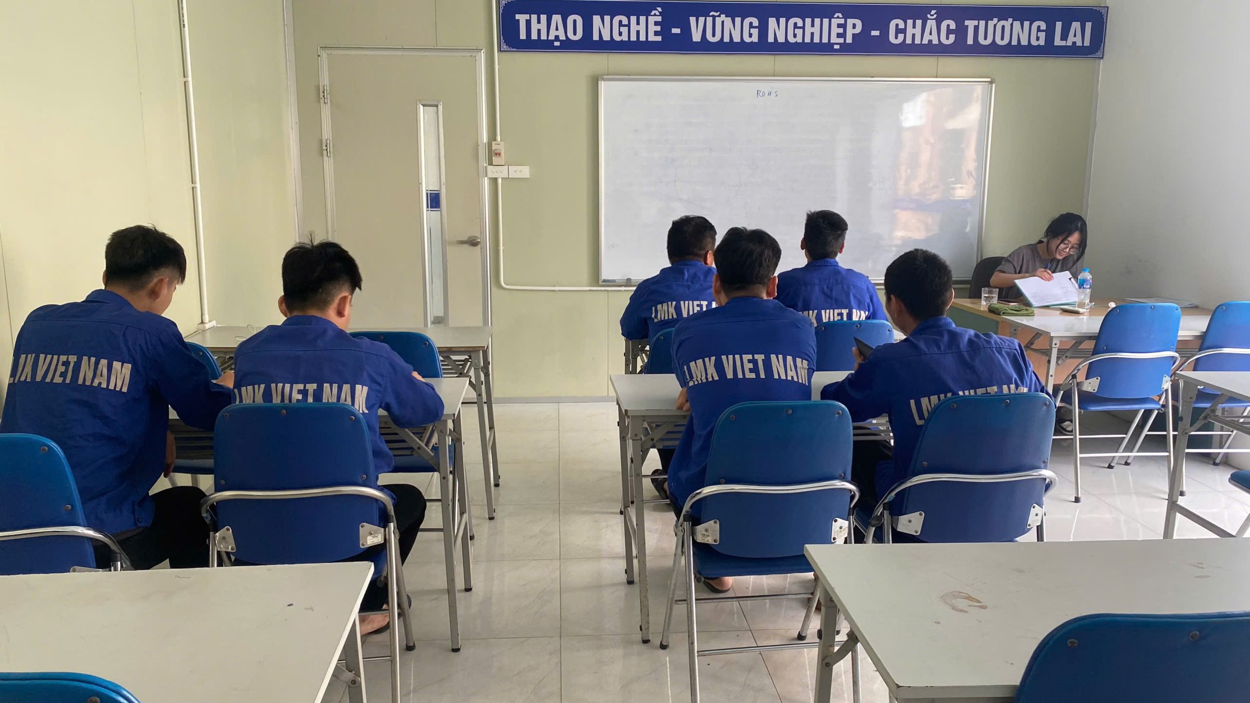 vietnam manpower