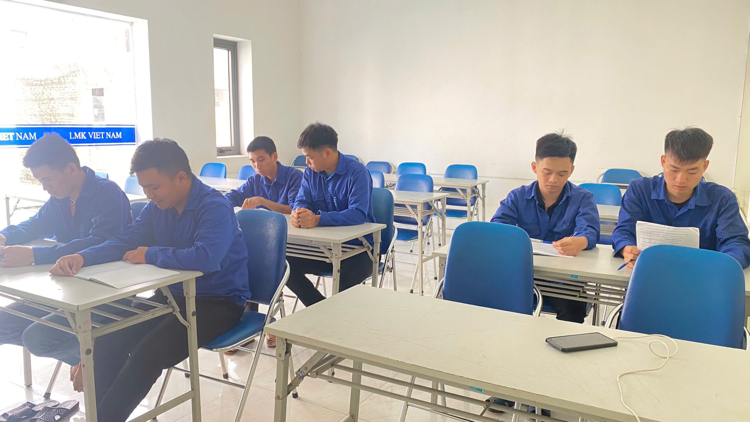 vietnam manpower