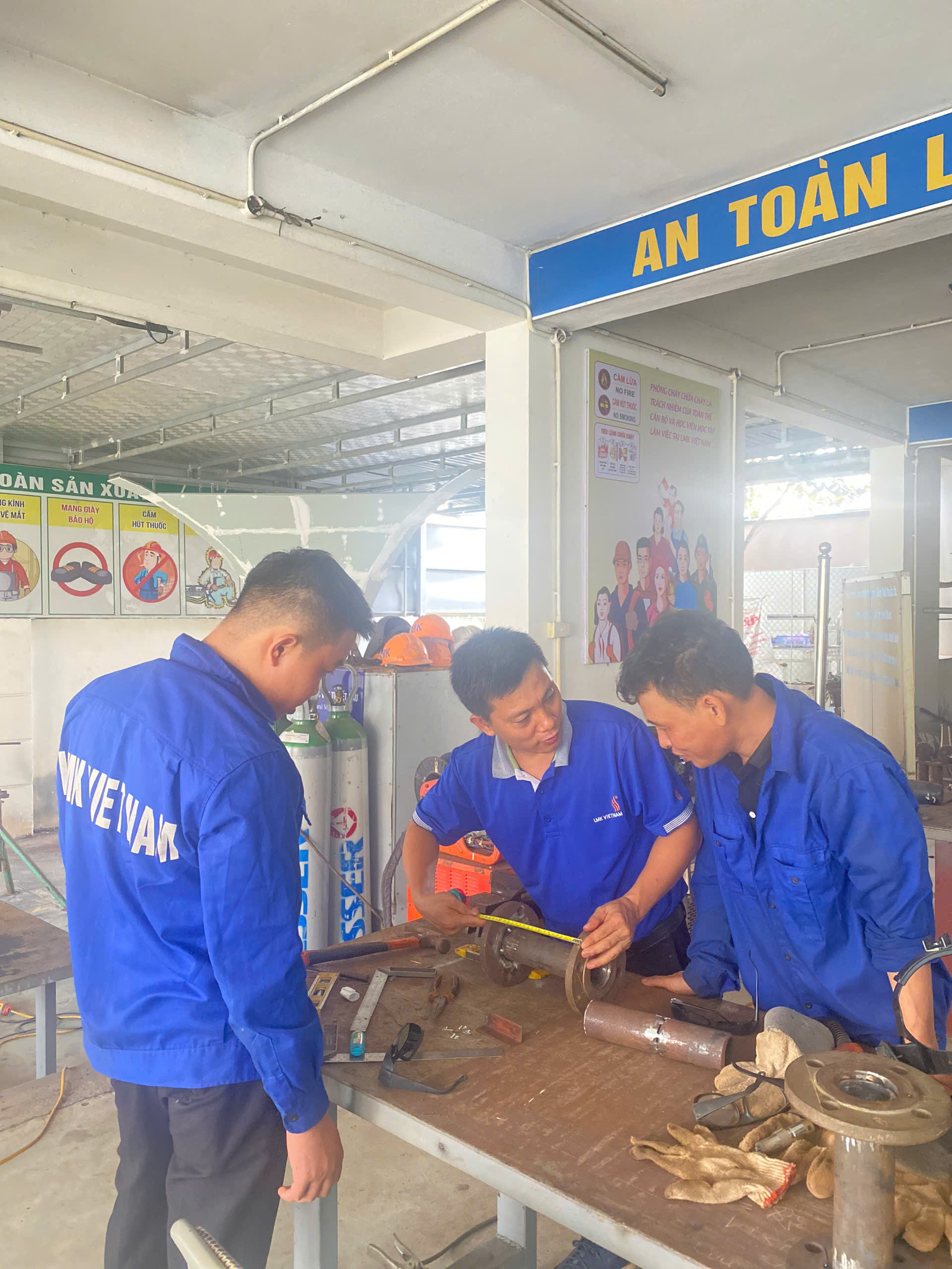 vietnam manpower
