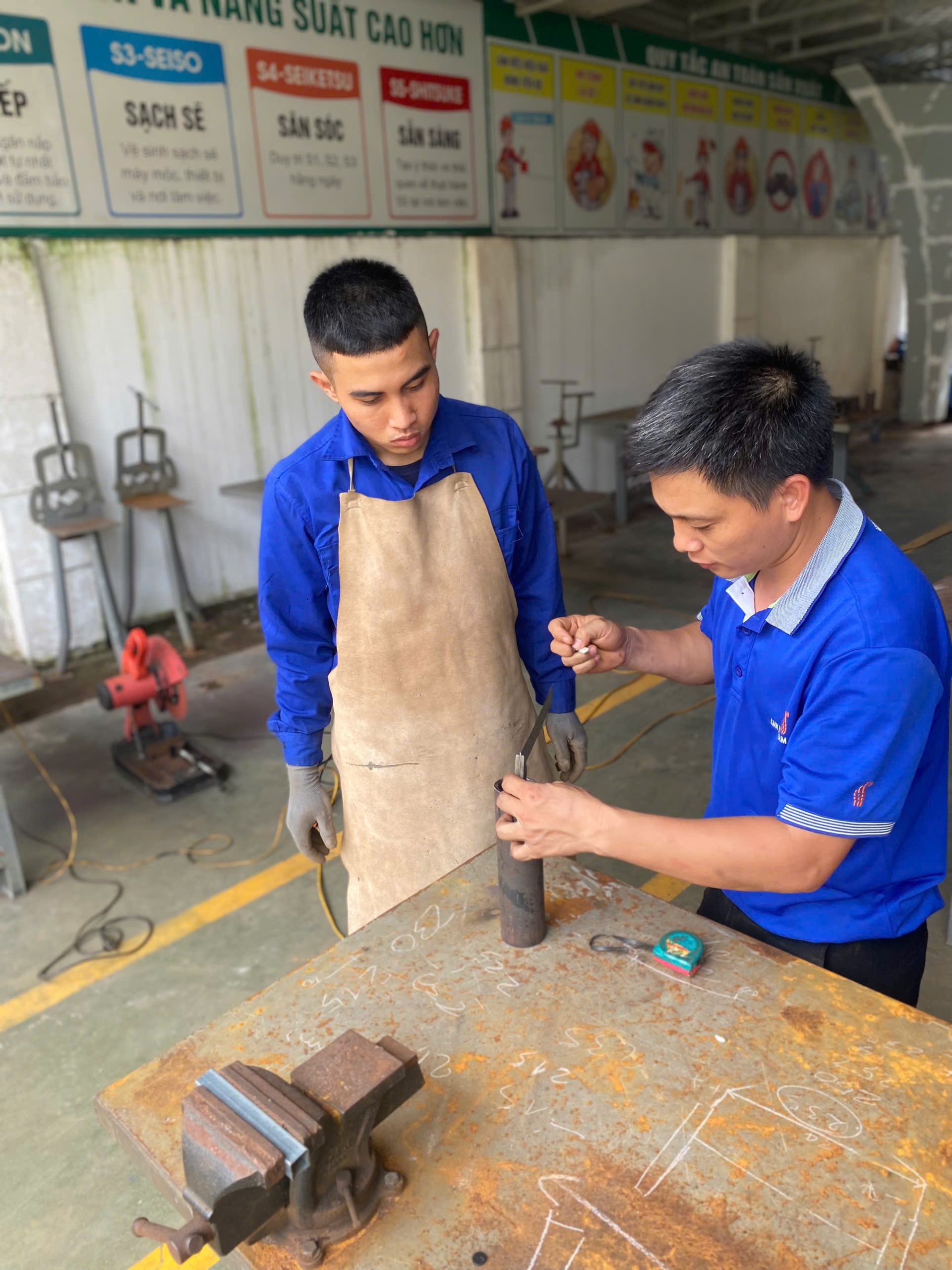 vietnam manpower