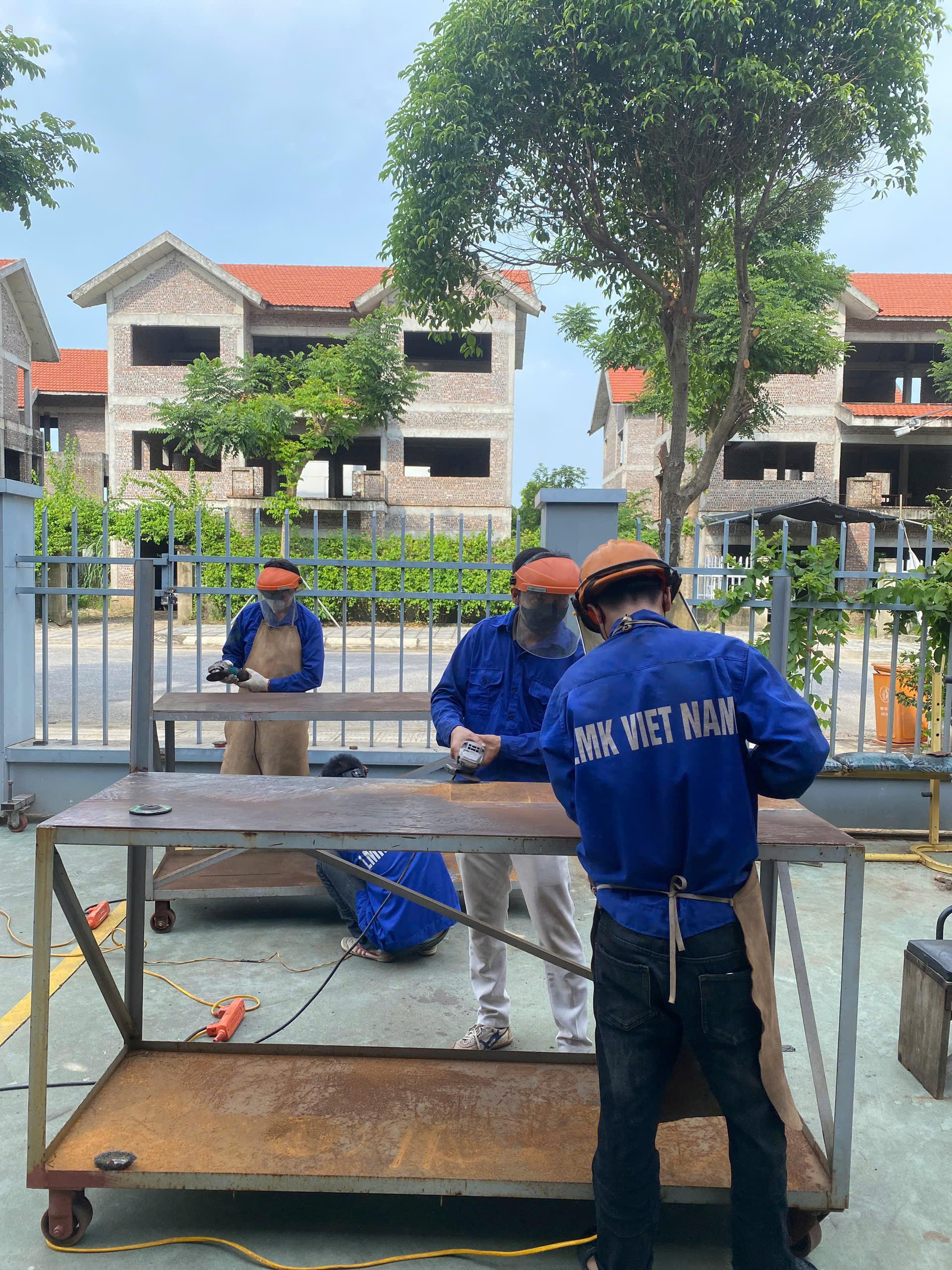 lmk việt nam