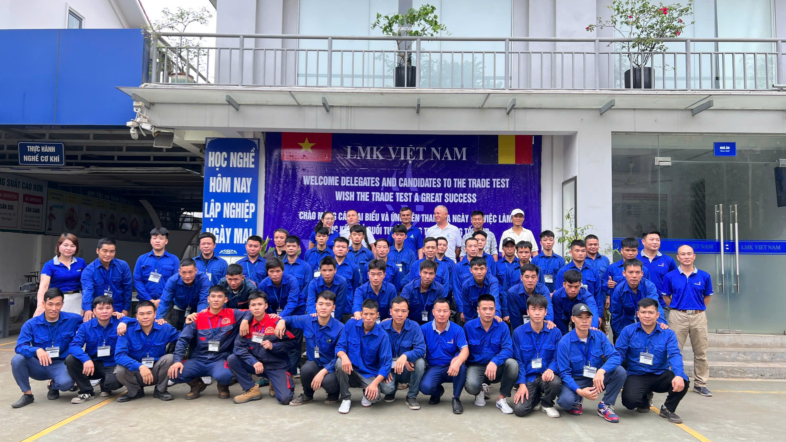 vietnam manpower