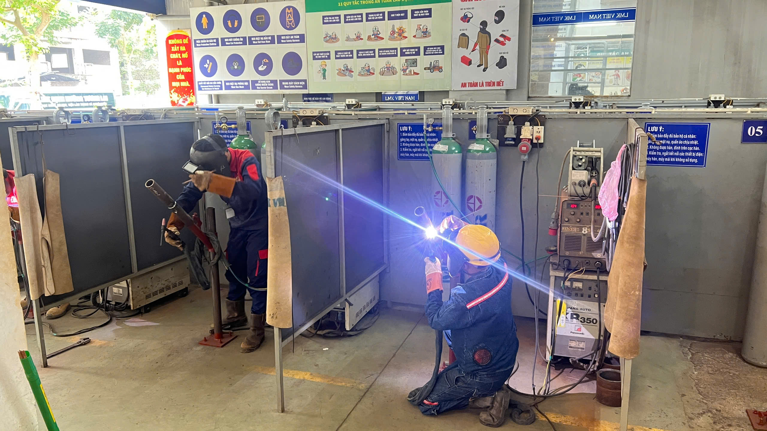 vietnam manpower