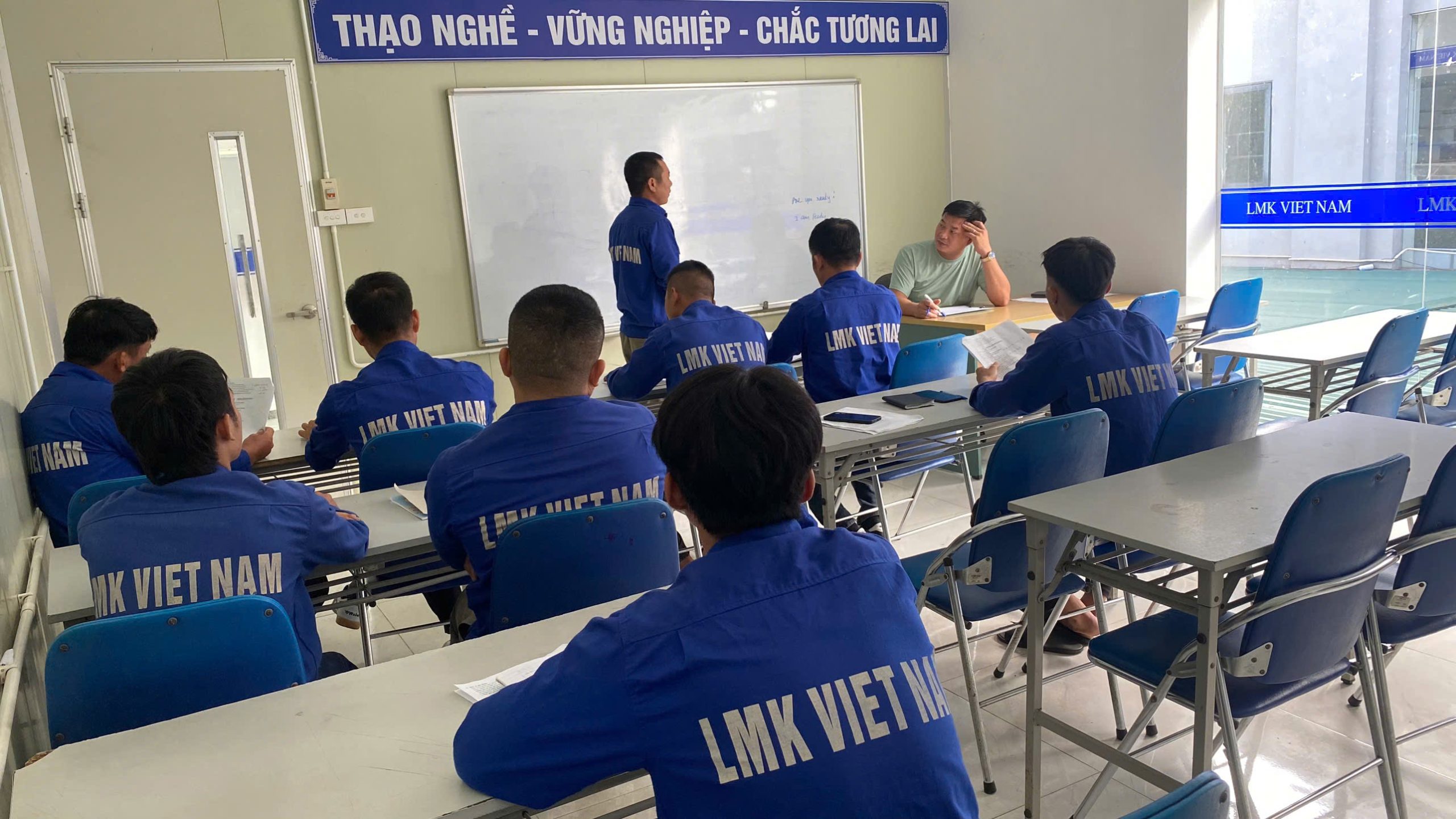 vietnam manpower