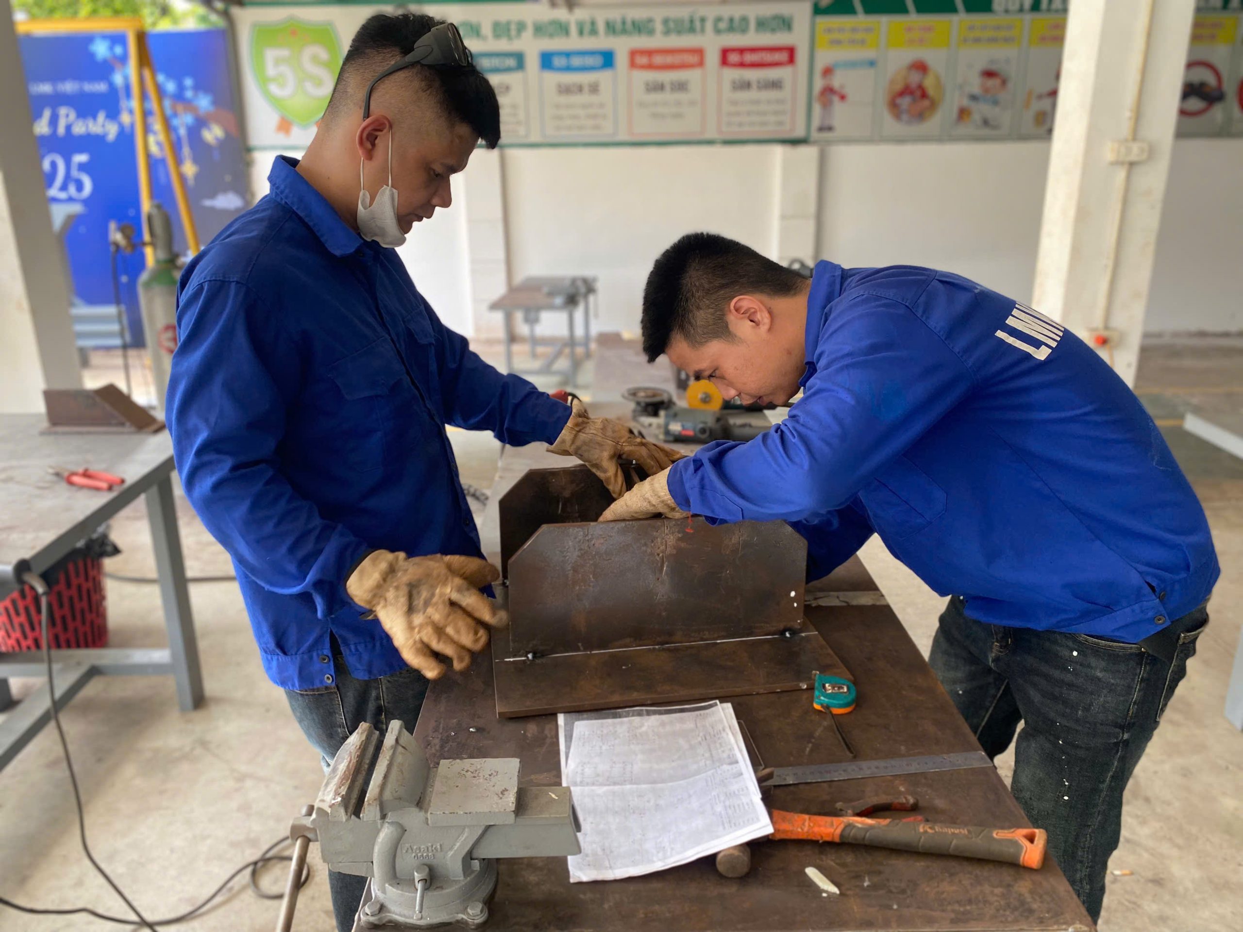 vietnam manpower