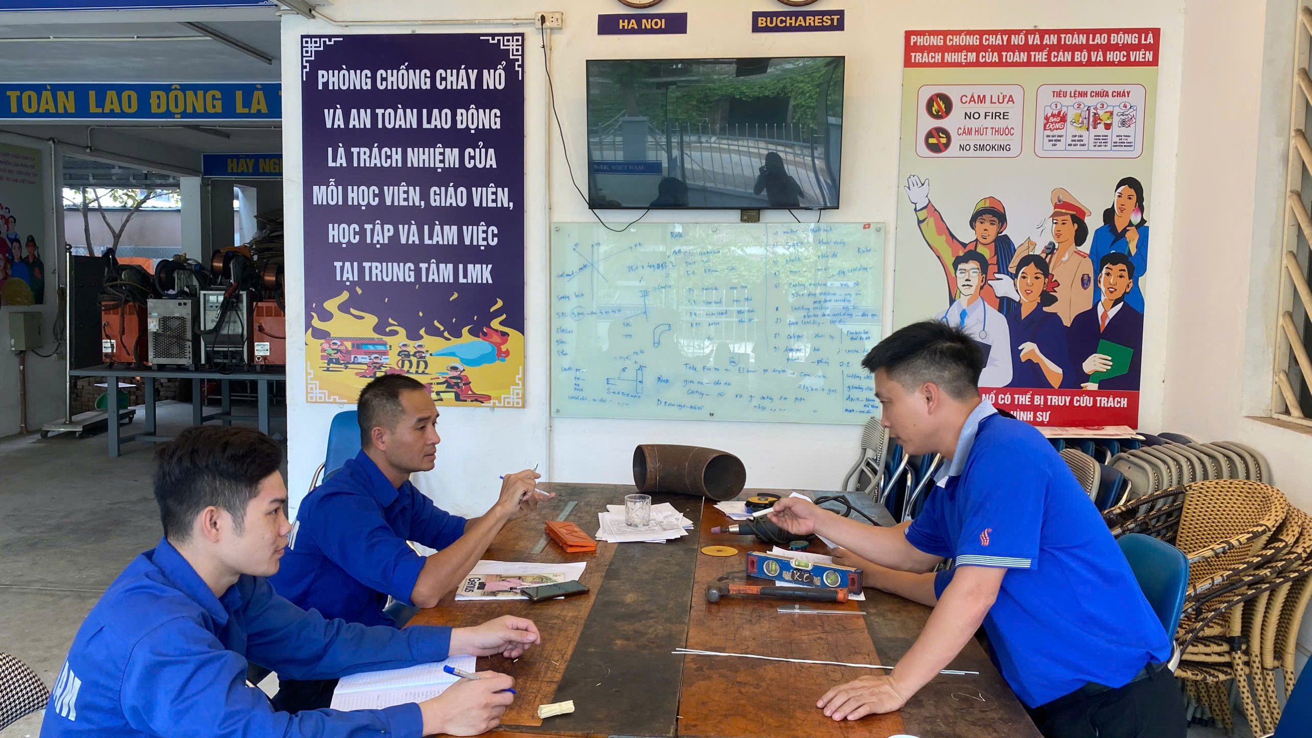 vietnam manpower