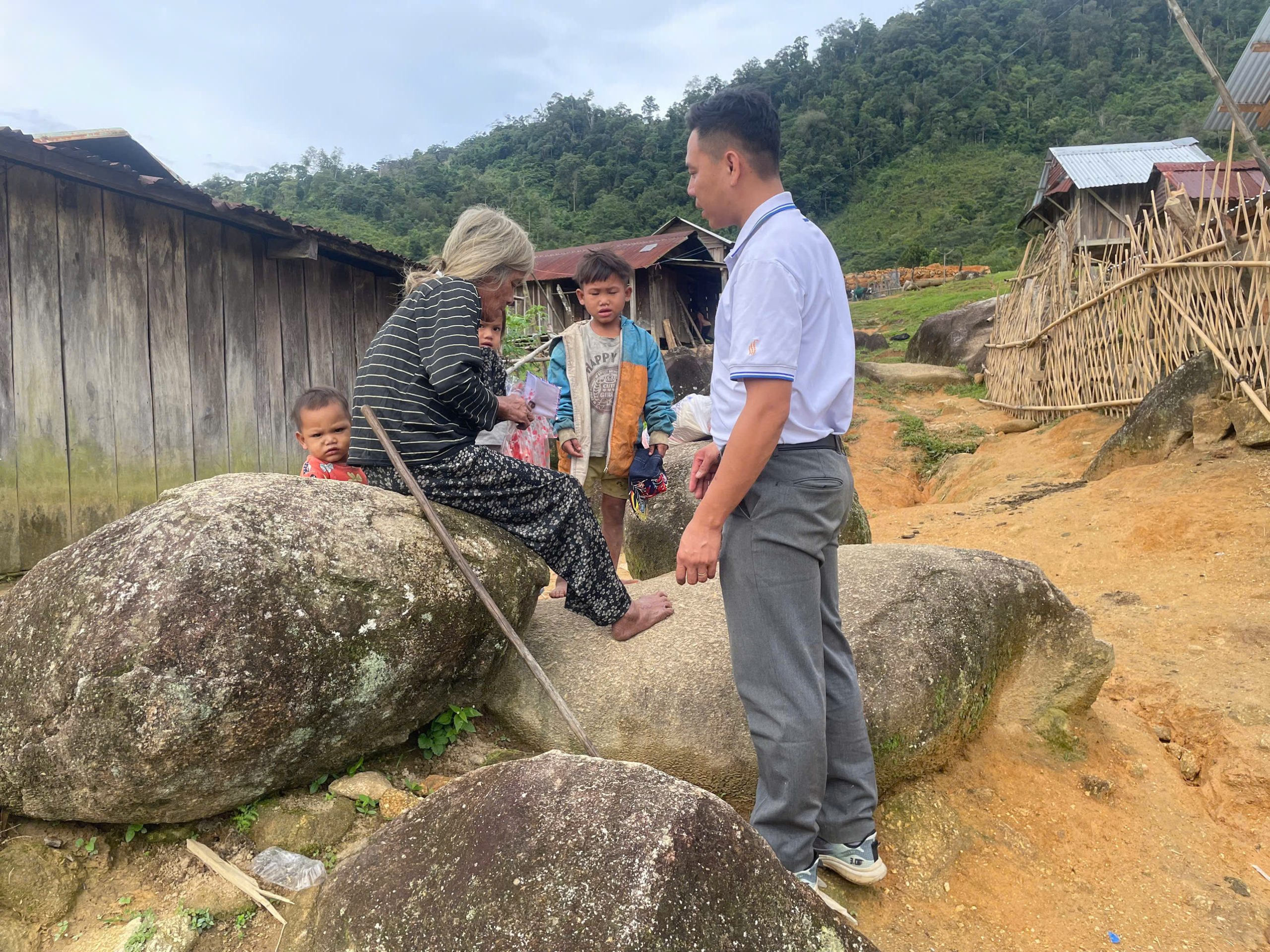 lmk việt nam